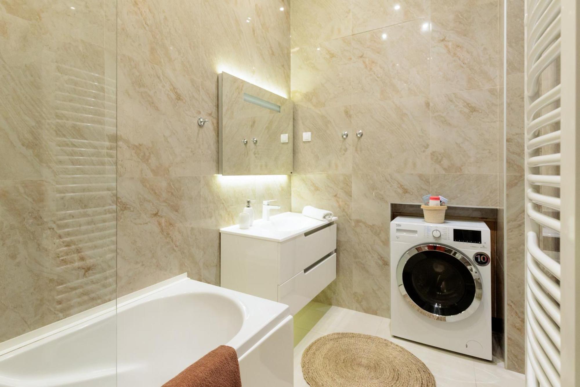 Apartman Mirakul 苏博蒂察 外观 照片